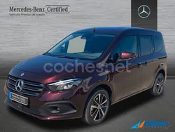 Granate Usado 2022 Mercedes T180 Monovolumen | 30.000 € (Un poco caro)