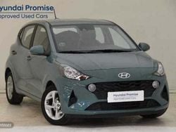 Mangrove green Usado 2024 Hyundai i10 Utilitario | 14.450 € (Precio justo)