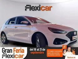 Blanco Usado 2024 Hyundai i30 Utilitario | 20.490 € (Precio justo)