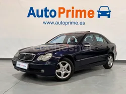 Azul Usado 2000 Mercedes C320 Avantgarde Berlina | 4470 € (Precio justo)
