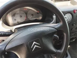 Gris / plata Usado 2009 Citroën Berlingo Monovolumen | 5300 € (Super precio)