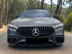 Gris Usado 2024 Mercedes S63 AMG AMG Berlina | 199.600 €