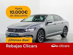 Gris Usado 2021 VW Passat Executive Berlina | 22.990 € (Precio justo)