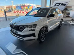 Blanco Nuevo 2025 Skoda Karoq SportLine SUV | 35.990 € (Un poco caro)