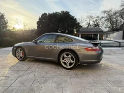 Gris / plata Usado 2007 Porsche 911 Carrera Coupe | 55.000 €