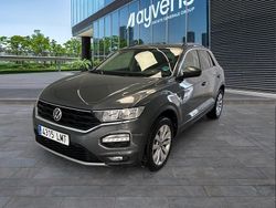 Gris Usado 2021 VW T-Roc Advance SUV | 20.200 € (Precio justo)