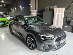Gris / plata Usado 2022 Audi A3 Sportback e-tron S-Line Berlina | 28.999 € (Un poco caro)