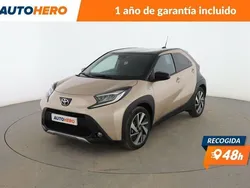 Gris Nuevo 2024 Toyota Aygo Utilitario | 18.399 € (Un poco caro)