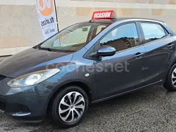 Gris / plata Usado 2009 Mazda 2 Active Berlina | 3990 € (Precio justo)