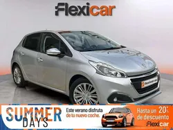 Gris Usado 2017 Peugeot 208 Style Utilitario | 7990 € (Buen precio)