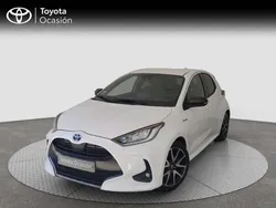 Blanco Usado 2020 Toyota Yaris Hybrid Plus Berlina | 17.400 € (Un poco caro)