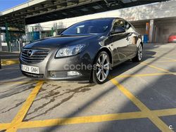 Gris / plata Usado 2009 Opel Insignia Cosmo Berlina | 7500 € (Un poco caro)
