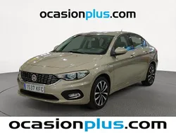 Marrón Usado 2017 Fiat Tipo Lounge Berlina | 9950 € (Precio justo)