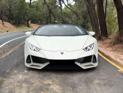Blanco Usado 2022 Lamborghini Huracán Descapotable | 320.000 € (Precio justo)