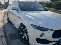 Blanco Usado 2017 Maserati Levante SUV | 52.000 € (Precio justo)