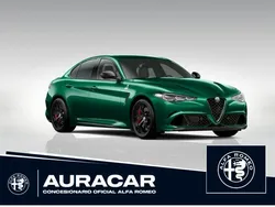 Verde Nuevo 2025 Alfa Romeo Giulia Quadrifoglio Berlina | 129.245 €