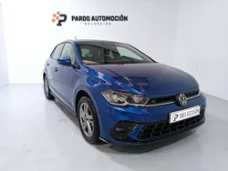 Azul metalizado Usado 2023 VW Polo R-line Utilitario | 17.900 € (Precio justo)