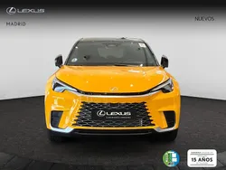 Rojo Nuevo 2025 Lexus LBX SUV | 42.690 € (Caro)