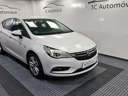Blanco Usado 2017 Opel Astra Dynamic Berlina | 10.500 € (Precio justo)
