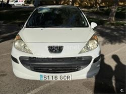Blanco Usado 2007 Peugeot 207 Berlina | 2600 € (Precio justo)