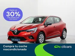 Rojo Usado 2022 Renault Clio V Business Berlina | 13.490 € (Precio justo)