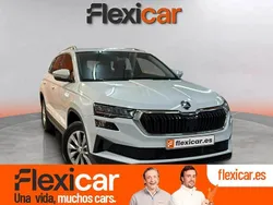 Blanco Usado 2023 Skoda Karoq Ambition SUV | 23.990 € (Caro)