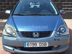 Gris / plata Usado 2005 Honda Civic ES Berlina | 1200 € (Buen precio)
