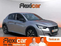 Gris Usado 2020 Peugeot 208 GT Utilitario | 13.990 € (Caro)