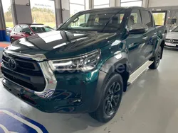 Verde Usado 2024 Toyota HiLux Recogida | 46.900 € (Precio justo)