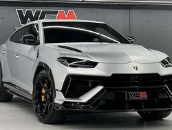 Gris Usado 2024 Lamborghini Urus SUV | 375.900 €