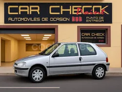 Gris / plata Usado 2002 Peugeot 106 Utilitario | 2600 €