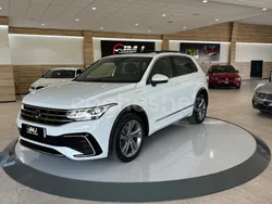 Blanco Usado 2022 VW Tiguan R-line SUV | 37.500 € (Caro)