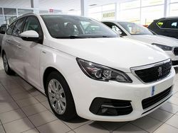 Blanco Usado 2019 Peugeot 308 Style Familiar | 14.000 € (Caro)