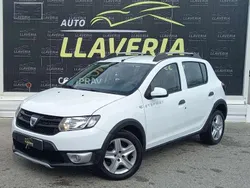 Blanco Usado 2015 Dacia Sandero Stepway Utilitario | 7950 € (Precio justo)