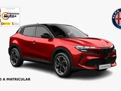 Rojo Nuevo 2025 Alfa Romeo Junior Edizione Speciale SUV | 36.558 € (Precio justo)