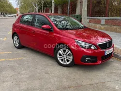 Rojo Usado 2018 Peugeot 308 Active Berlina | 12.000 € (Precio justo)