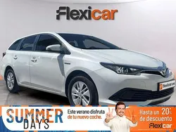 Blanco Usado 2018 Toyota Auris Hybrid Active Familiar | 14.790 € (Precio justo)
