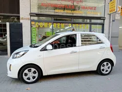 Blanco Usado 2016 Kia Picanto Utilitario | 8990 € (Precio justo)