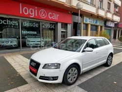 Blanco Usado 2010 Audi A3 Sportback Attraction Berlina | 9000 € (Precio justo)