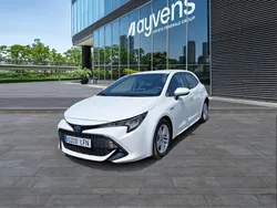Blanco Usado 2020 Toyota Corolla Active Berlina | 19.400 € (Buen precio)