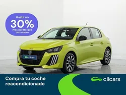 Amarillo Usado 2024 Peugeot 208 Active Utilitario | 15.290 € (Precio justo)