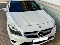 Blanco Usado 2015 Mercedes CLA220 Shooting Brake Urban Familiar | 15.390 € (Buen precio)