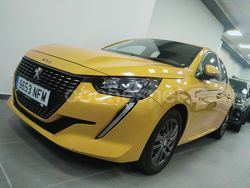 Amarillo Usado 2021 Peugeot 208 Allure Utilitario | 14.000 € (Caro)