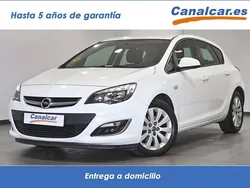 Blanco Usado 2012 Opel Astra Selective | 6490 € (Precio justo)
