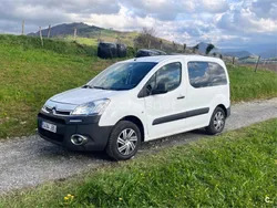 Blanco Usado 2014 Citroën Berlingo Tonic Monovolumen | 9900 € (Caro)