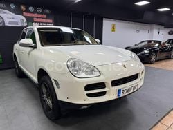 Blanco Usado 2004 Porsche Cayenne SUV | 9499 € (Precio justo)