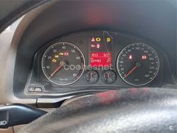 Negro Usado 2006 VW Golf V Trendline Berlina | 3000 € (Precio justo)
