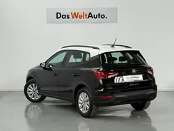 Negro Usado 2024 Seat Arona Style SUV | 19.400 € (Precio justo)