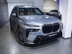 Gris Usado 2025 BMW X7 M Sport SUV | 120.900 €