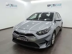 Gris Usado 2023 Kia Ceed Utilitario | 16.095 € (Buen precio)